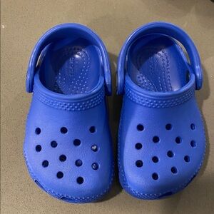 CROCS Blue Clogs toddler size 6